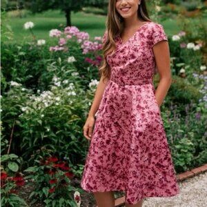 Gal Meets Glam.   Elle Dress Rose Vine.  NWT.  Size 10P